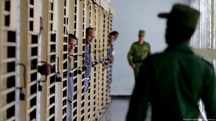 Indulto en Cuba: solo un preso político.