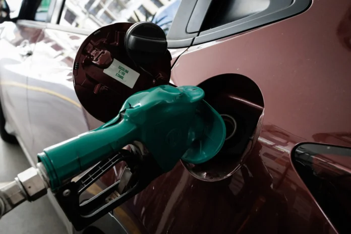 Aumento de costos de combustible en EE. UU.