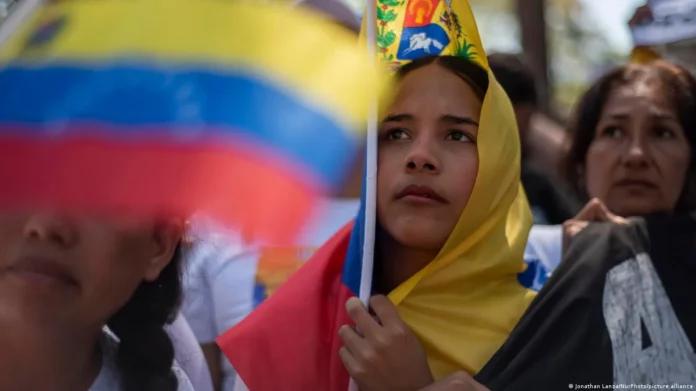 Oposición venezolana exige justicia por madres.