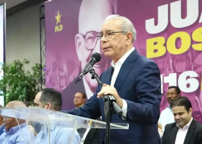 Danilo Medina en asamblea del PLD