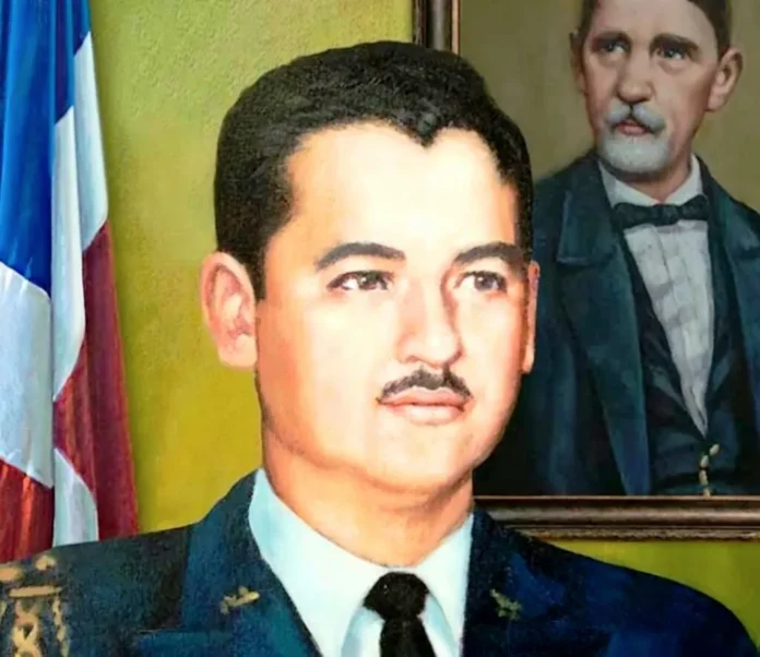 Conmemoración del coronel Fernández Domínguez