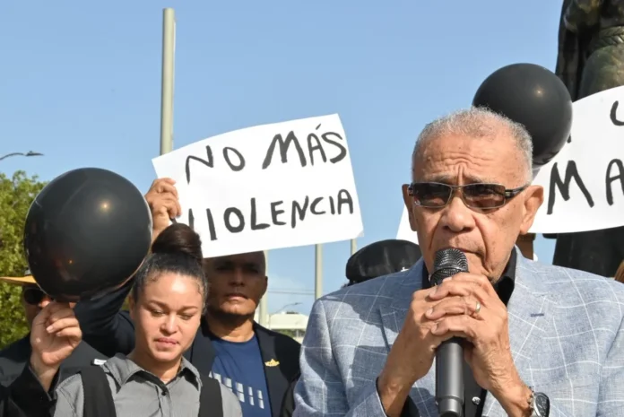 Ezequiel Molina denuncia violencia contra mujeres