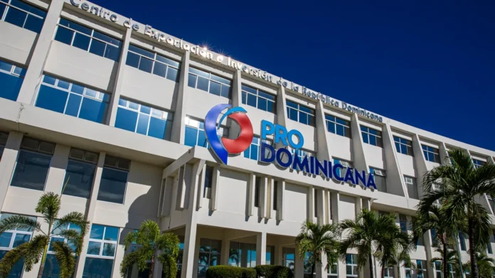 Eucaristía y conferencias en República Dominicana