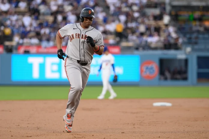 Rafael Devers brilla en victoria de Giants.