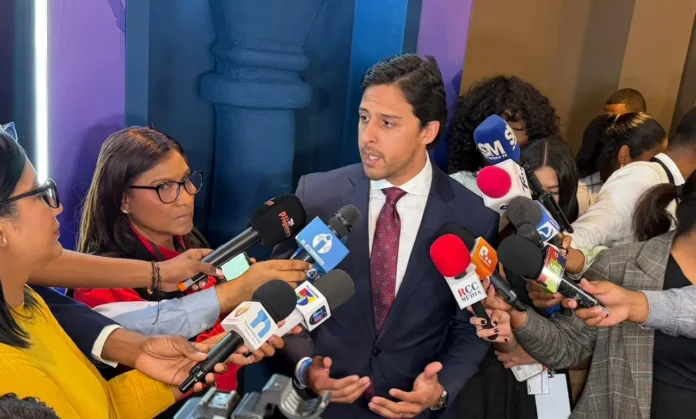 Raymond Rodríguez en Congreso de Geopolítica.