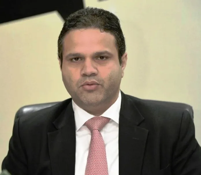 Economista Richard Medina analiza tasas de EE. UU.