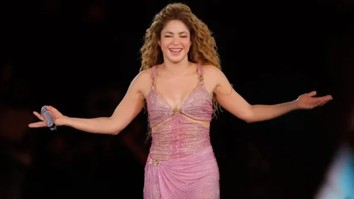 Shakira celebra victoria judicial en España.