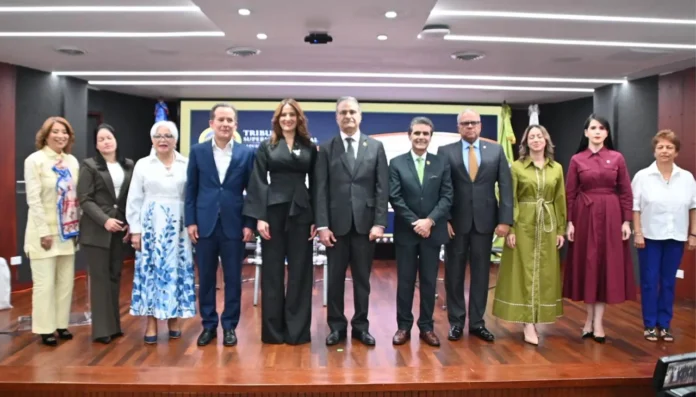 TSE celebra el Día Nacional de las Sufragistas