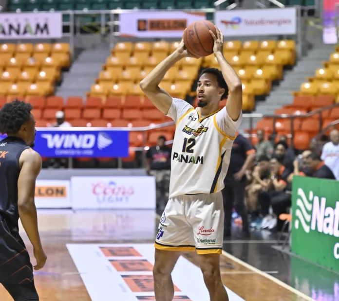 Metros de Santiago celebran victoria en LNB
