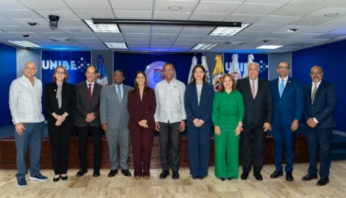 Encuentro sobre innovación en universidades latinoamericanas.