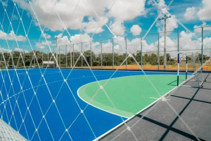 Polideportivo en Ciudad Juan Bosch.