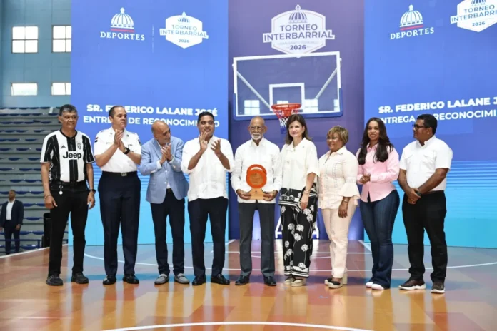 Torneo de Baloncesto Interbarrial en Santo Domingo
