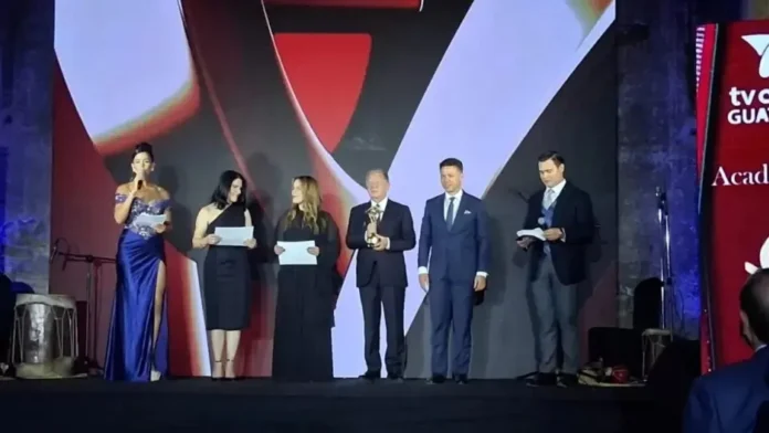 Premio Iris América a Noticias SIN.