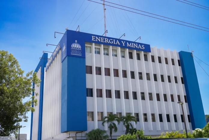Exasesor trabajó en Proyecto Tierras Raras