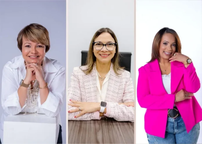 Mujeres transformando su vida espiritual en 2026.