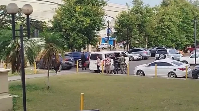 Condena de 30 años por asesinato en Santiago