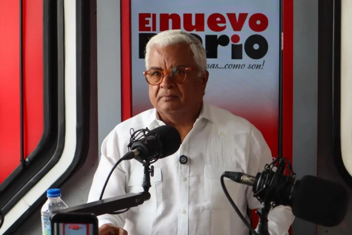 Entrega de títulos de propiedad en Boca Chica