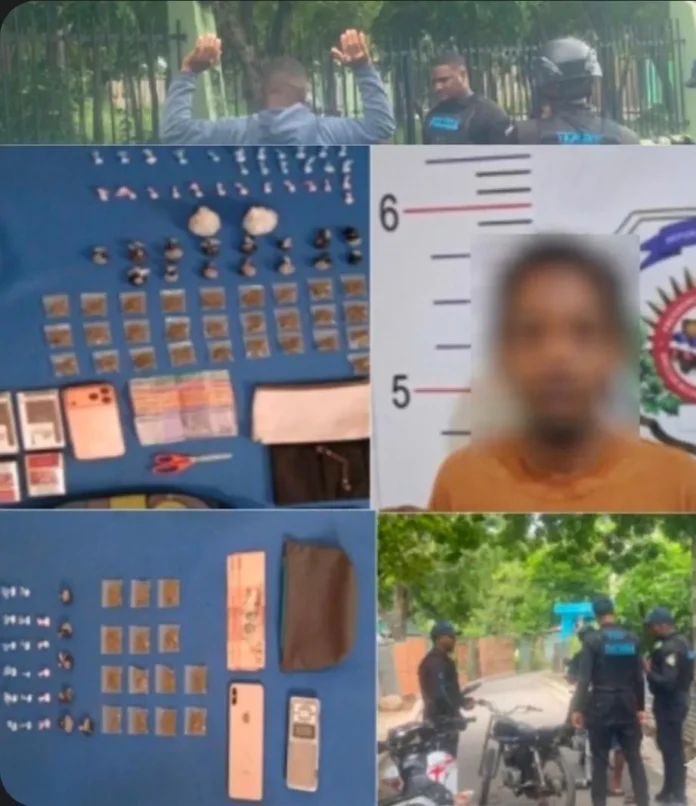 Detención de hombre con droga en Barahona.