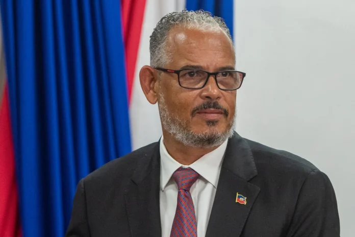 Primer ministro de Haití se reúne con el papa.