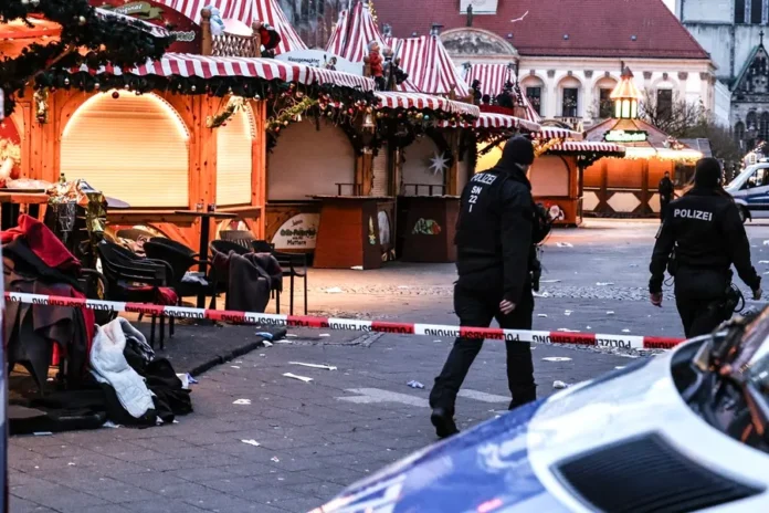 Atropello en Leipzig deja heridos en peatonal.