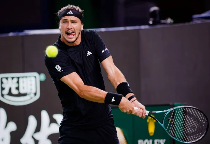 Zverev celebra su victoria en Roland Garros