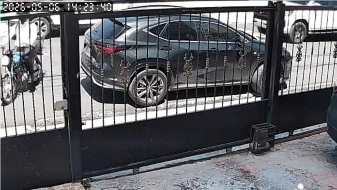 Asalto a madre en Alma Rosa, Santo Domingo.