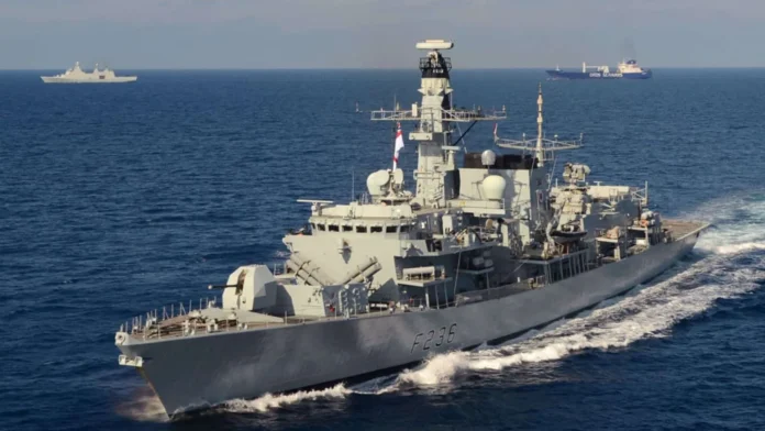 Destructor HMS Dragon en Oriente Medio.