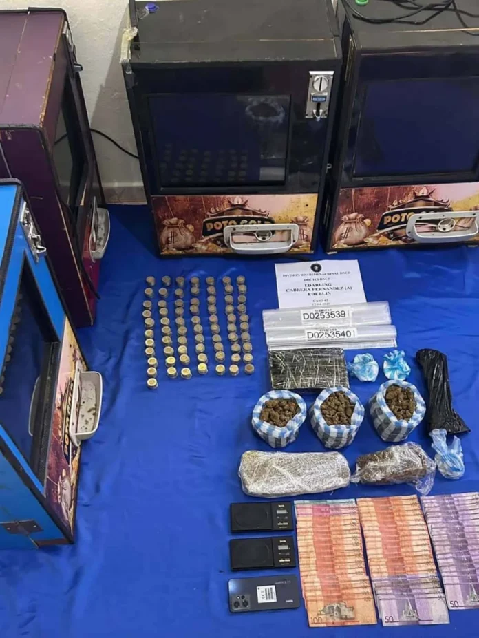 Operativo DNCD en Capotillo contra microtráfico.