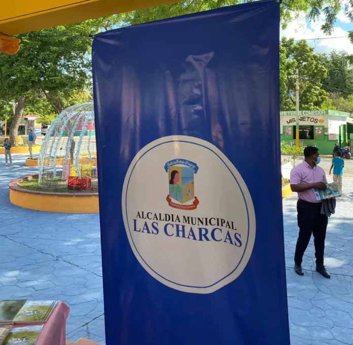 Vicealcaldesa asume cargo tras renuncia polémica.