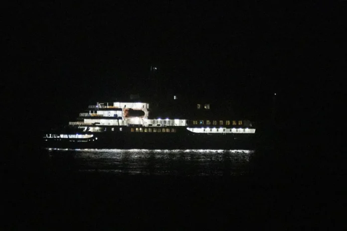 Crucero en Burdeos con brote gastrointestinal.