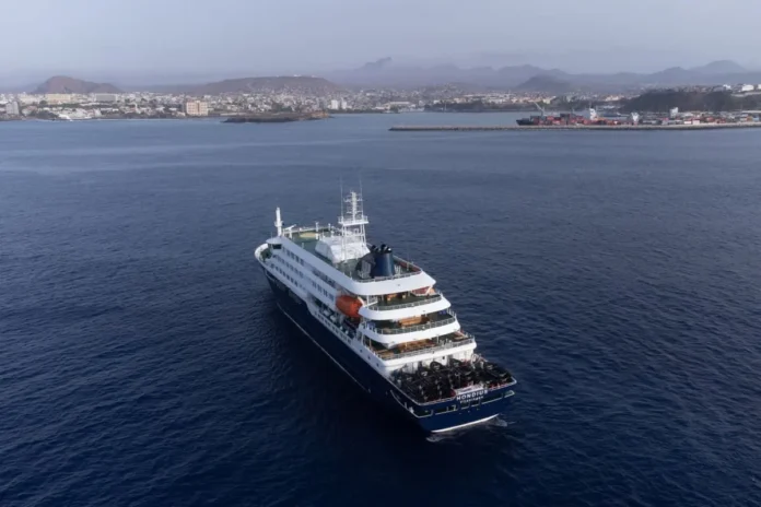 Evacuación de crucero por hantavirus sospechoso.