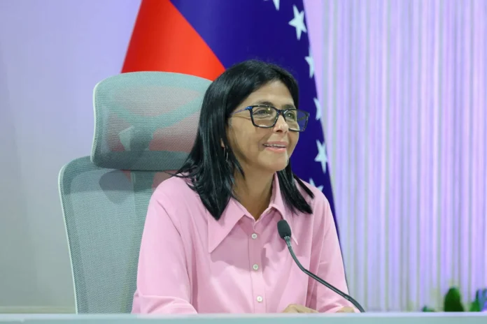 Delcy Rodríguez anuncia reestructuración del Gobierno.