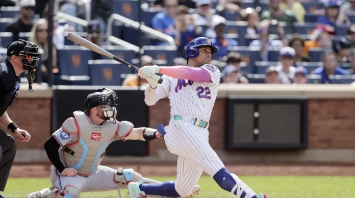 Juan Soto conecta grand slam para Mets.