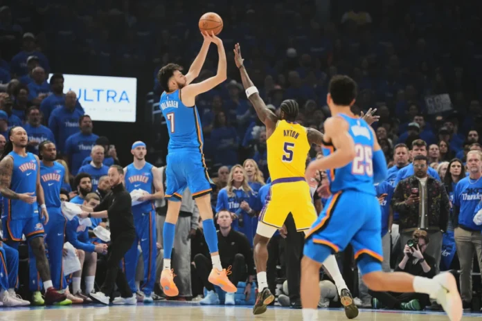 Thunder vence a Lakers en semifinales Oeste