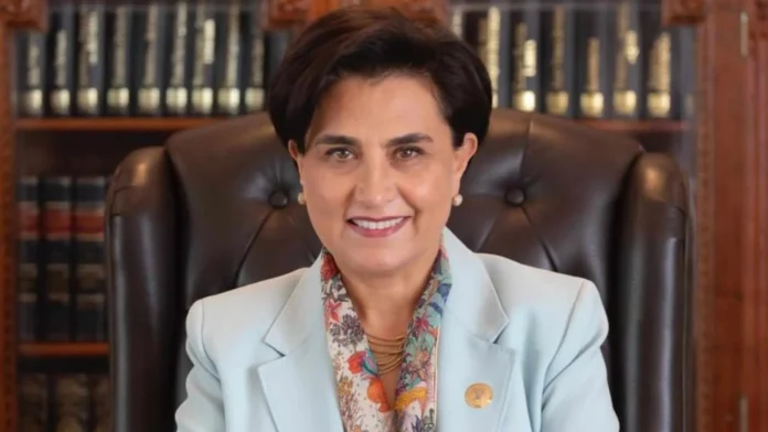 Gabriela Sommerfeld en visita a República Dominicana