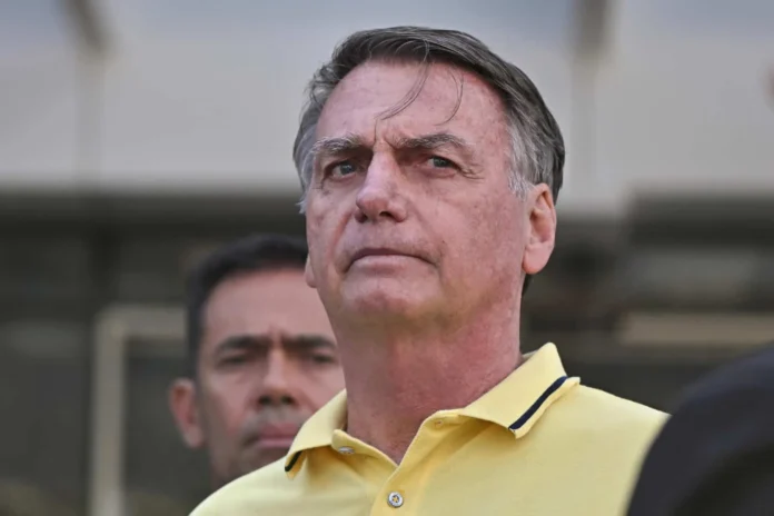 Corte de Justicia suspende ley sobre Bolsonaro