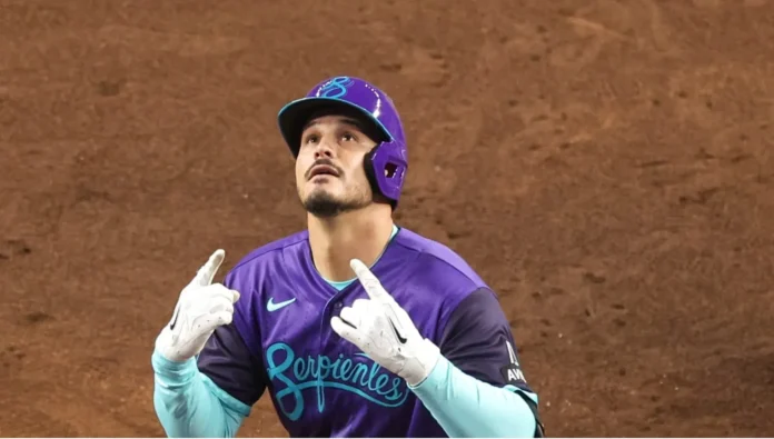 Nolan Arenado mejora su bateo con Pujols.