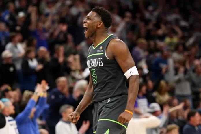 Anthony Edwards lidera a Timberwolves en playoffs.