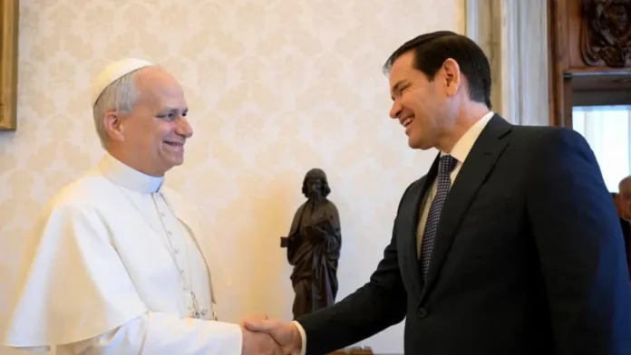 Papa León XIV y Marco Rubio en el Vaticano