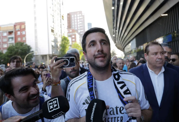 Riquelme presenta candidatura para Real Madrid