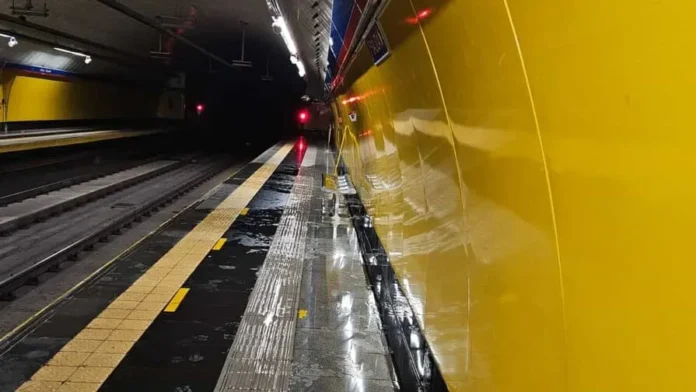 Filtración de agua en estación Rosa Duarte.