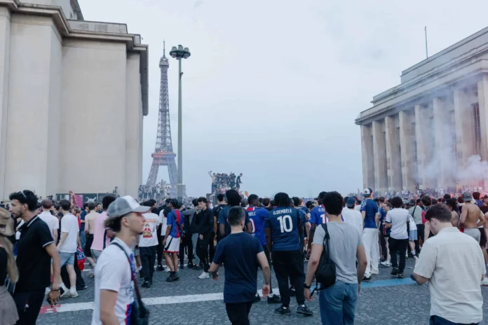 Detenciones en Francia tras festejos del PSG