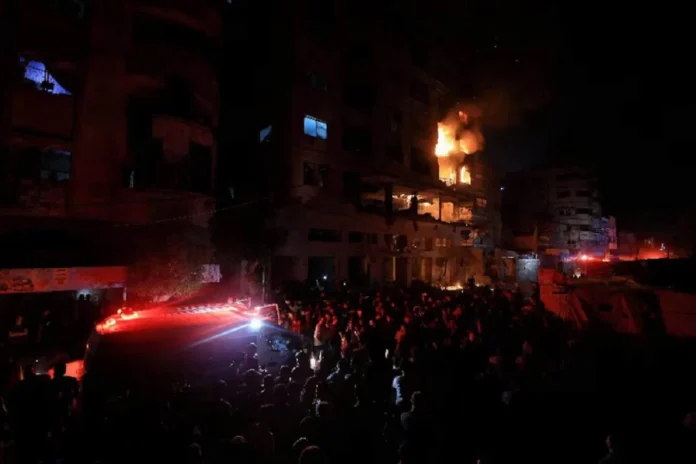 Ataque israelí en Gaza deja víctimas mortales.