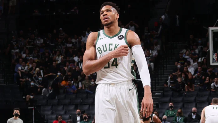 Lakers y Warriors buscan a Giannis Antetokounmpo