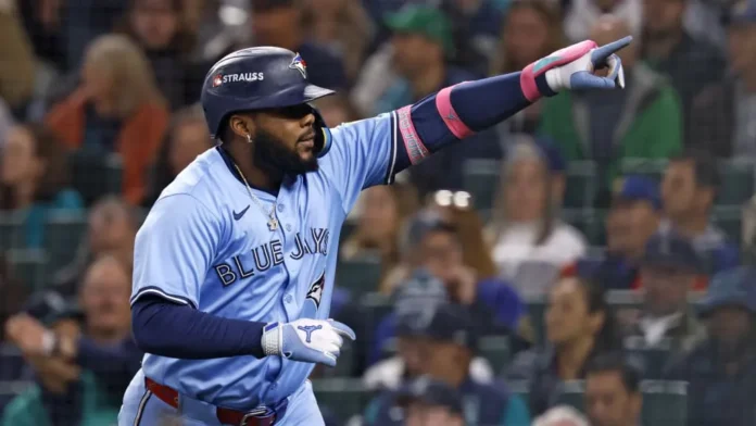 Vladimir Guerrero Jr. ausente por contusión.