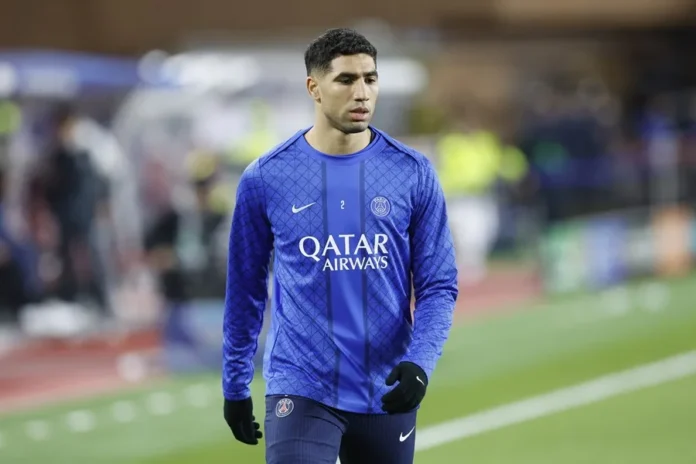 Hakimi entrenando para la final de Champions