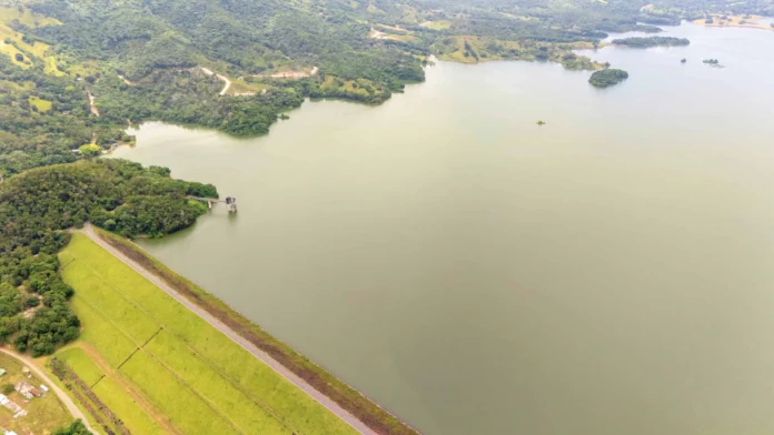 Mejoría en la presa de Hatillo.