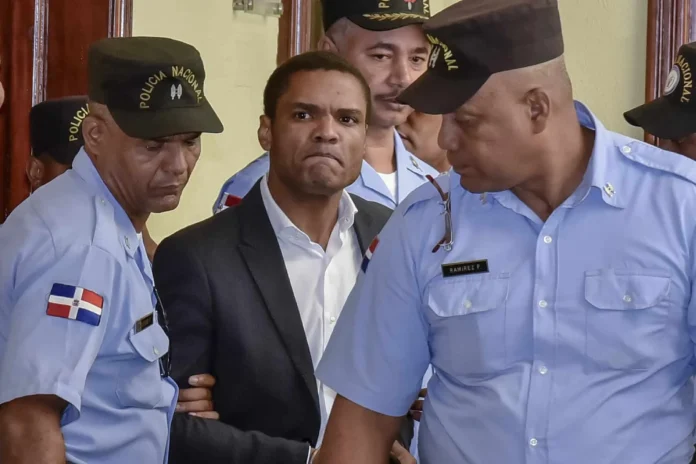 Donni Santana fuera de prisión por maniobras.