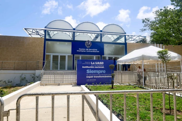 Inauguración del Centro Multiservicios UASD.