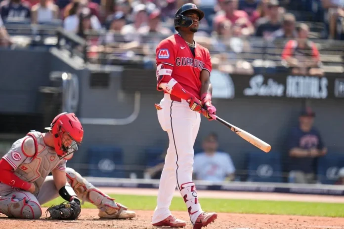 Bates dominicanos brillan con jonrones hoy